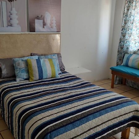 Habitacion Privada En Casa De Huespedes Guadalajara Eksteriør billede