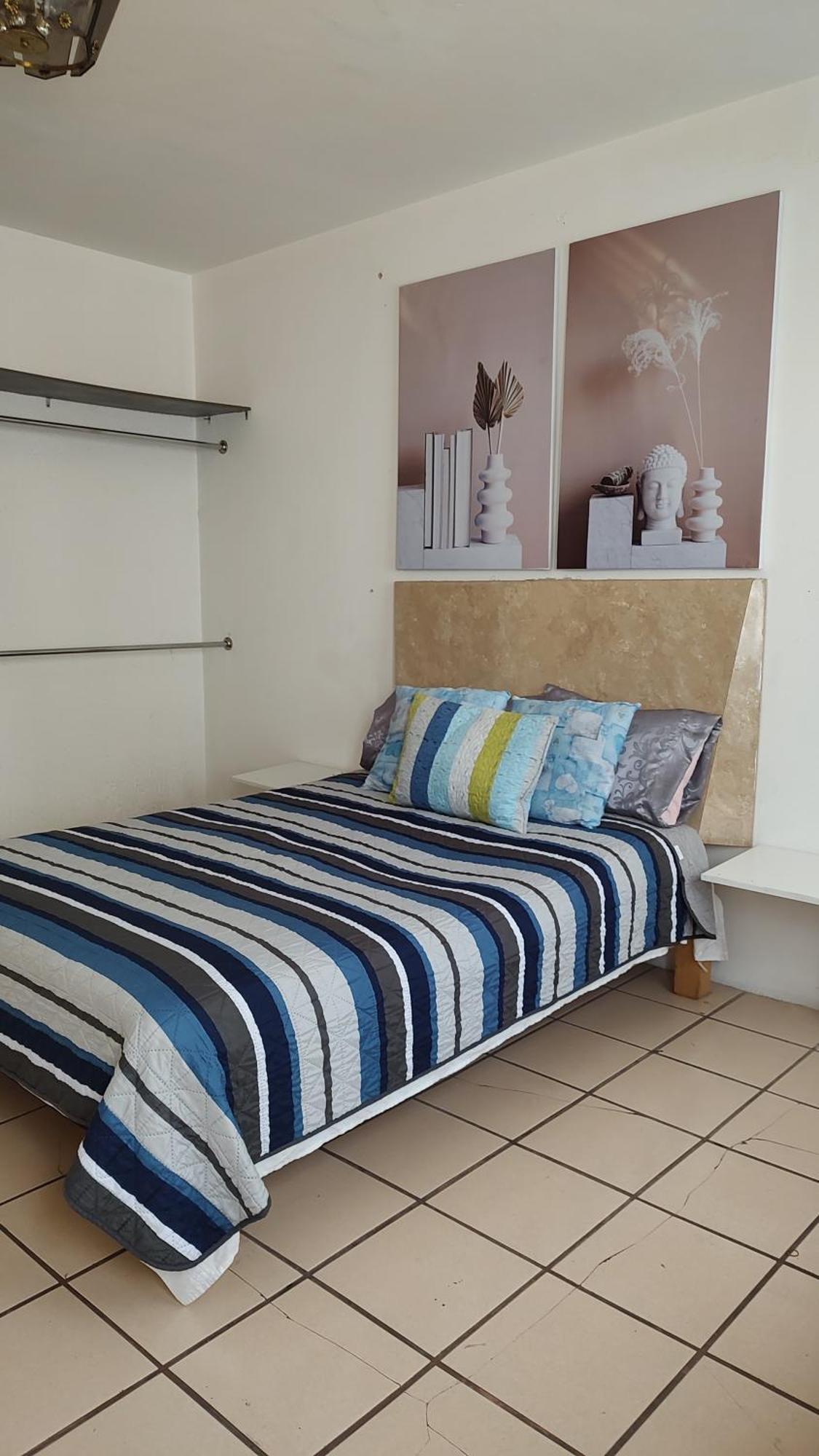 Habitacion Privada En Casa De Huespedes Guadalajara Eksteriør billede